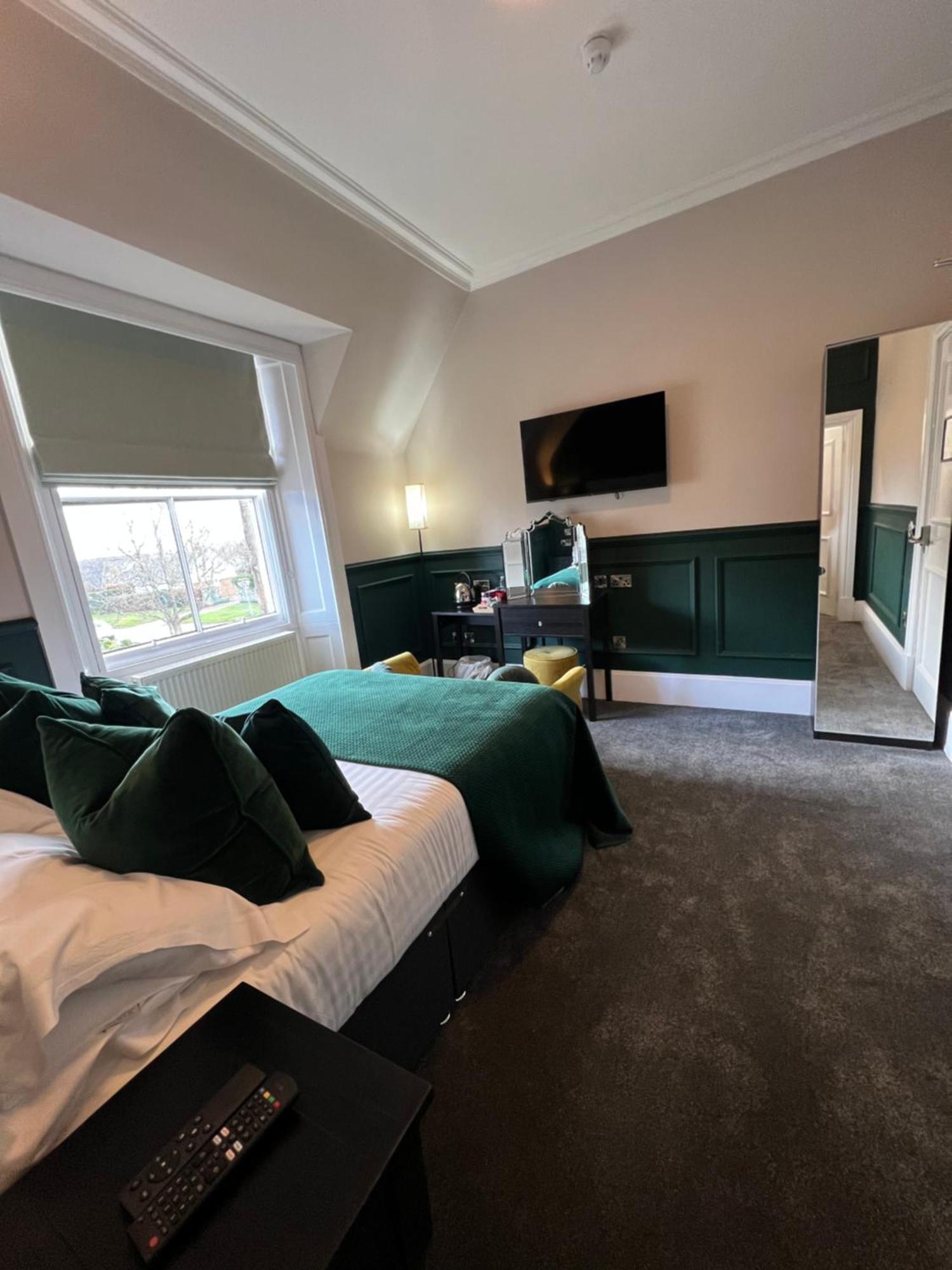 Chapel Cross Guesthouse Roslin Exteriér fotografie